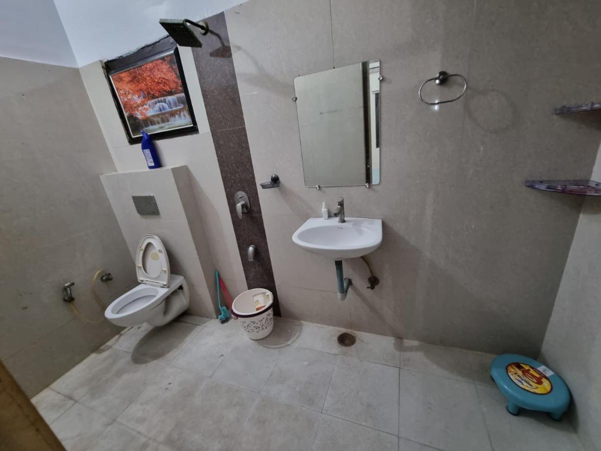 Leela Homestay Jabalpur - Lily - 2 Bhk Luxury Appartment Exterior foto