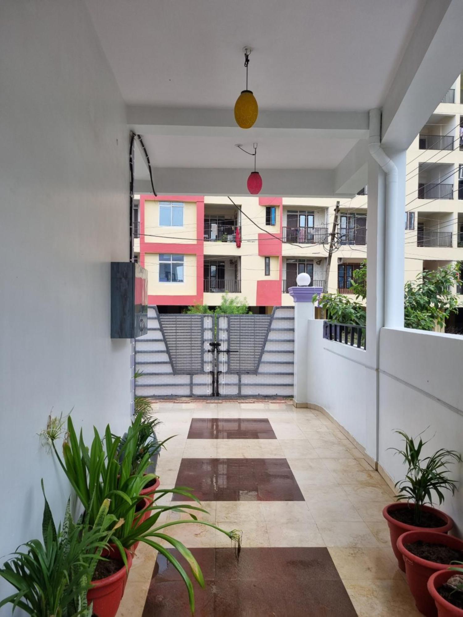Leela Homestay Jabalpur - Lily - 2 Bhk Luxury Appartment Exterior foto